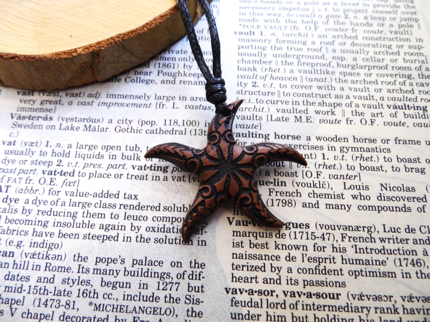 Wooden Pendant Necklace Star Fish