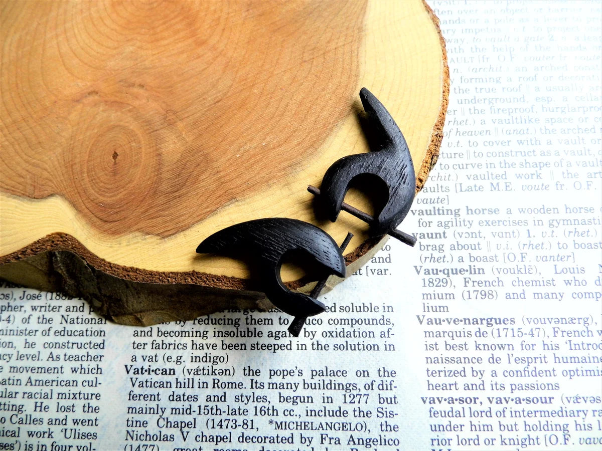 Huggie Earrings Small Black Arrowhead Unisex