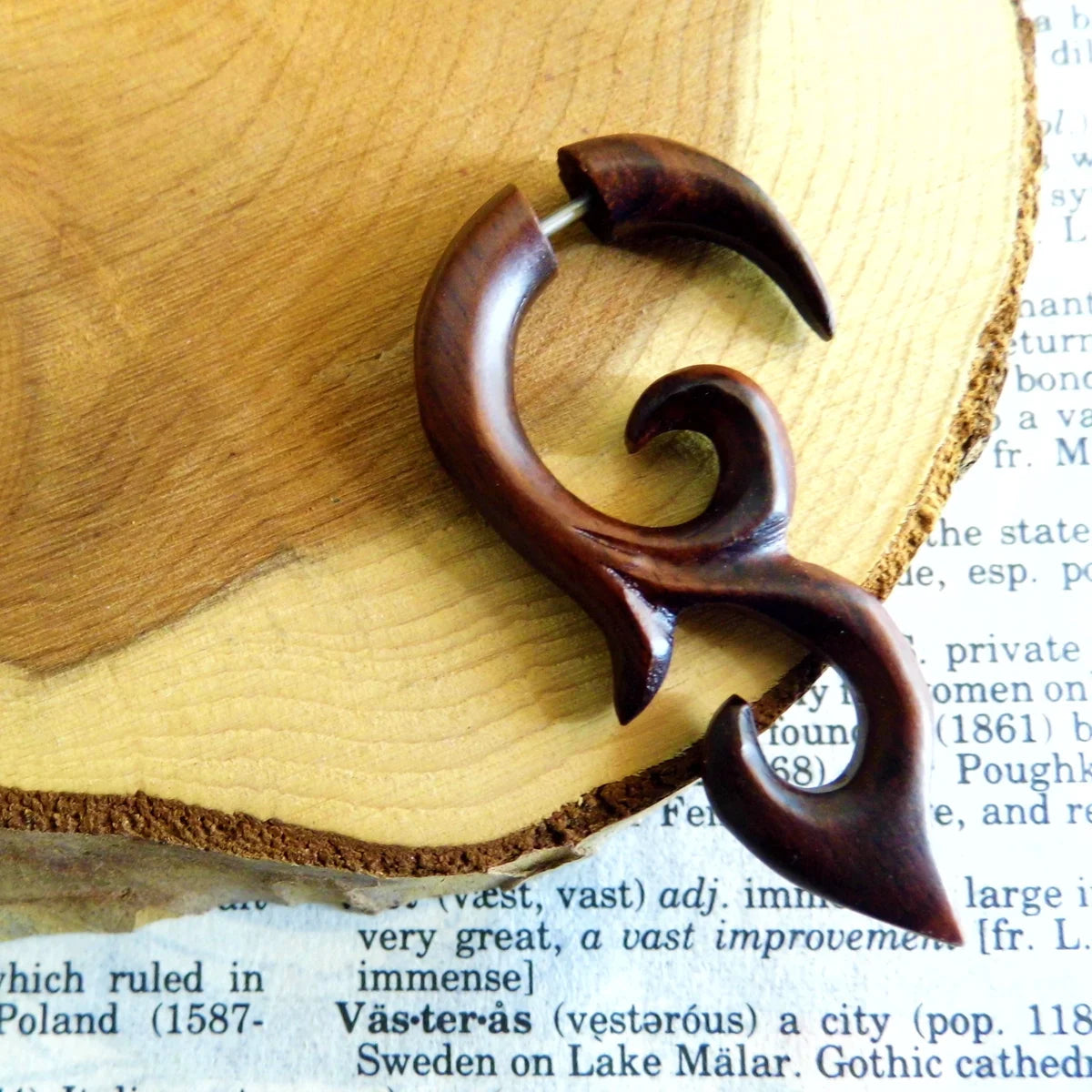 Large Wooden Deep Brown Faux Stretcher Men Women