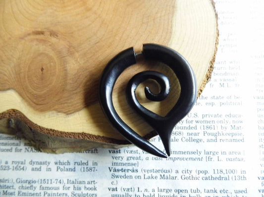 Small Black Spiral Hook Faux Gauge