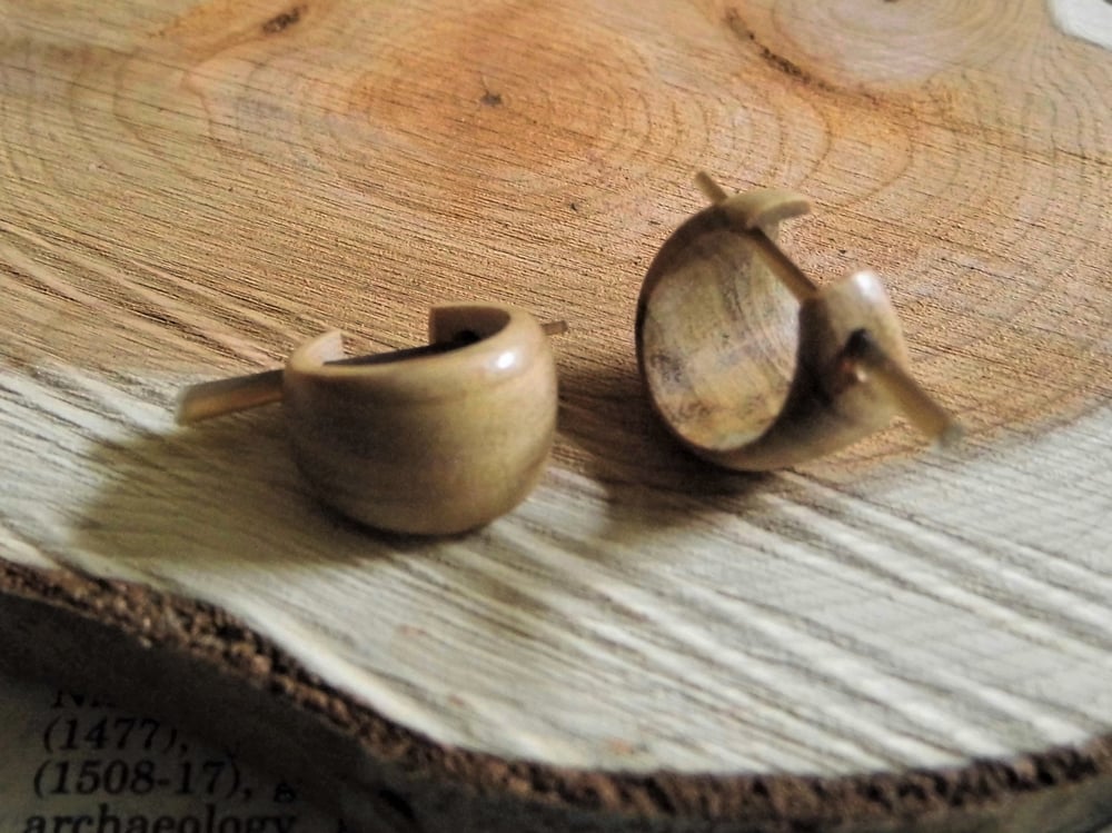 Small Wooden Huggies Earrings Grained Olive Wood