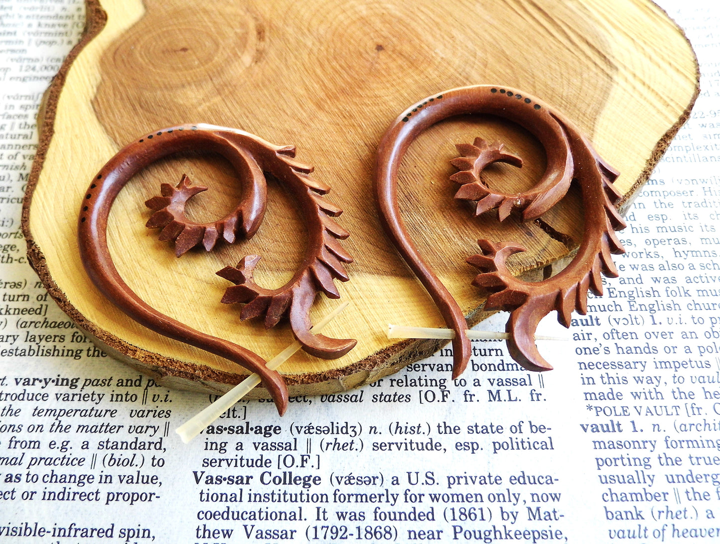 Dragon Festival Hoops Wood Unisex