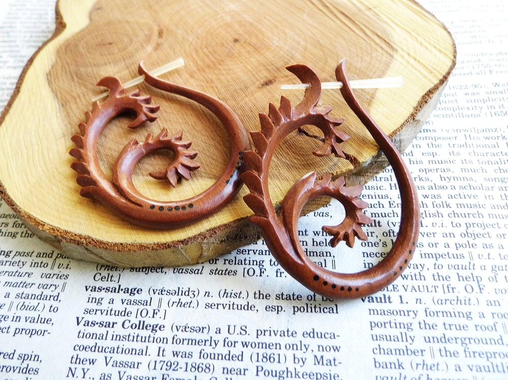 Dragon Festival Hoops Wood Unisex