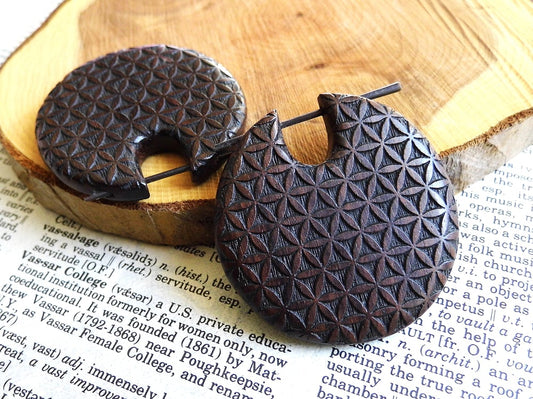 Organic Wooden Pattern Earrings Unisex