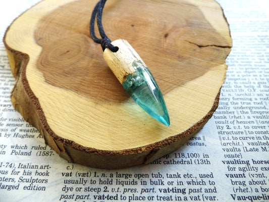 Wooden Pendant Green Epoxy Resin Pendant Necklace
